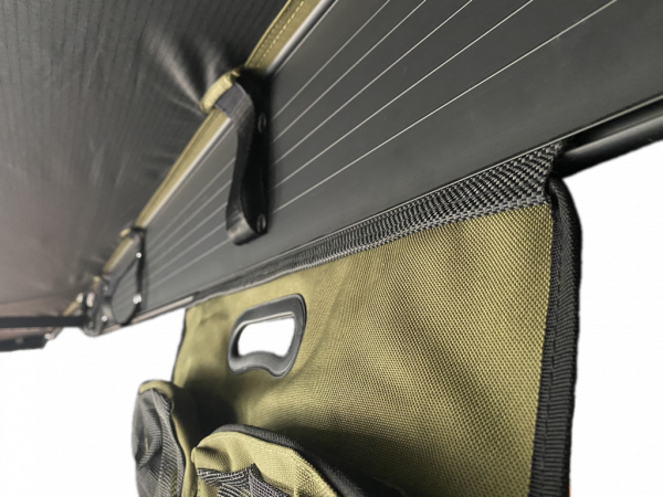 Utility Hanger by 23Zero